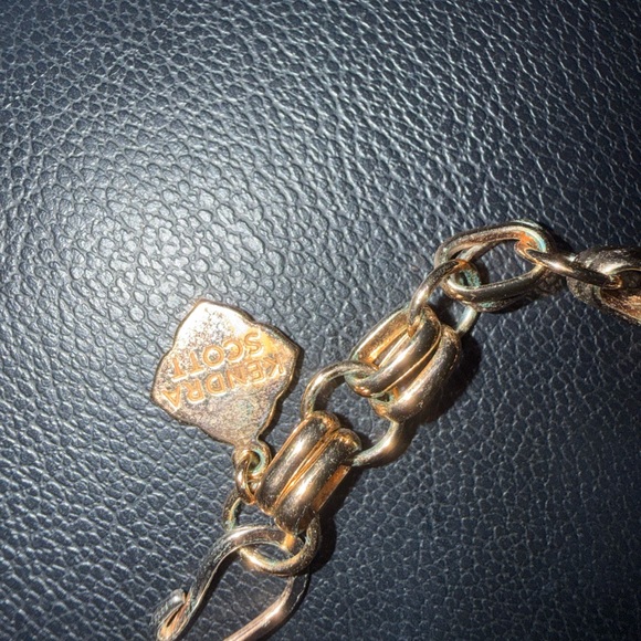 Kendra Scott Harlow statement Necklace - Picture 4 of 9